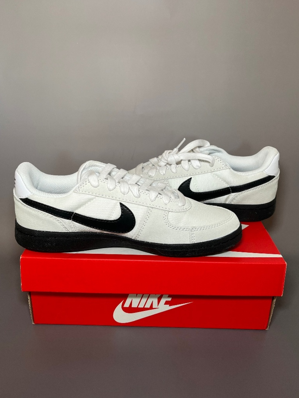 Nike Field General 6Y White/Sail/Black